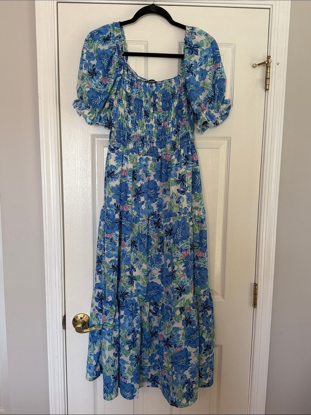 Blue Floral Puff-Sleeve Midi Dress